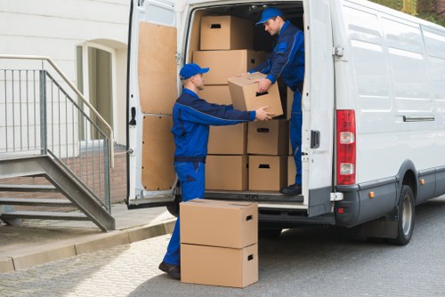 Flexible storage space in Willesden for personal and commercial use