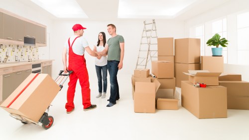 Business removals and storage service in Willesden with organised inventory
